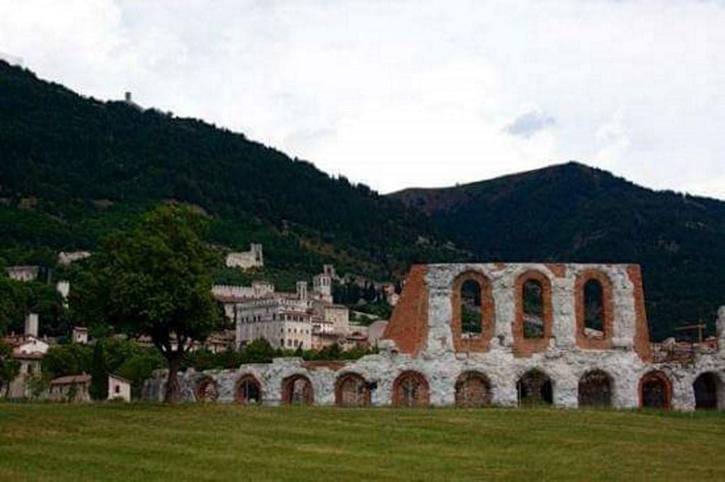 Casa Venturi Villa Gubbio Luaran gambar